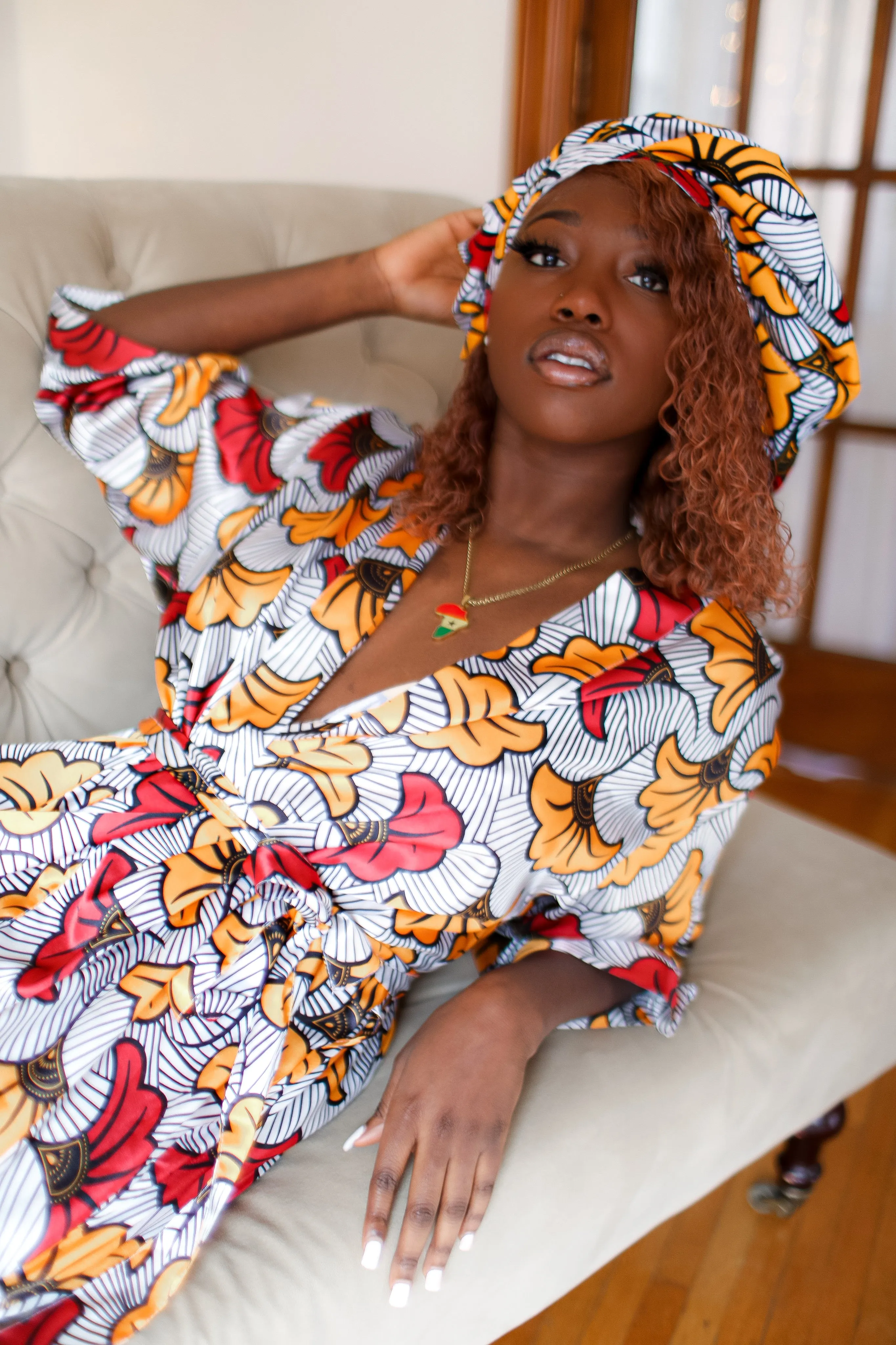 African Print Satin Robe White/Red Floral