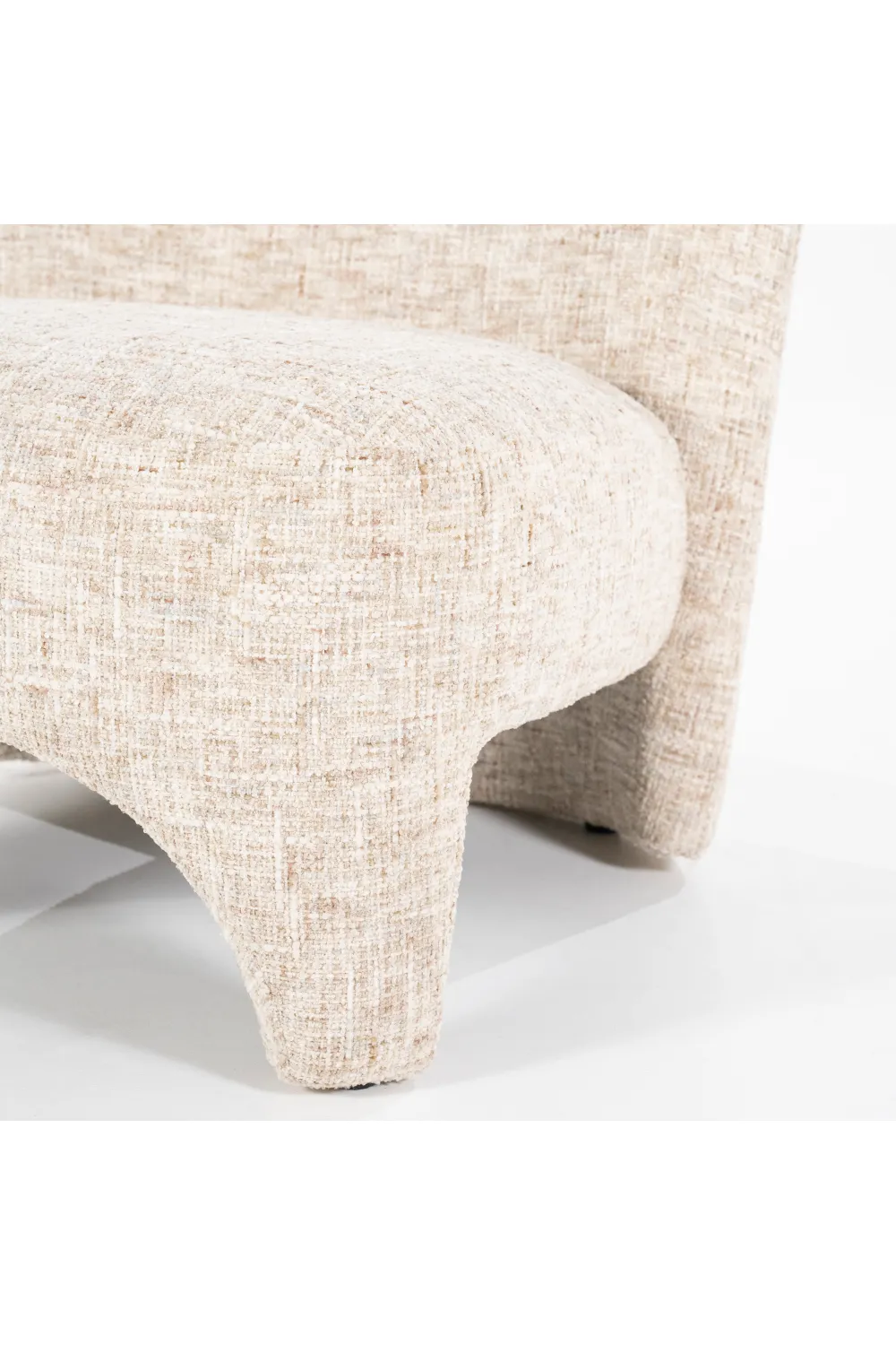 Arched Back Lounge Chair | Eleonora Owen