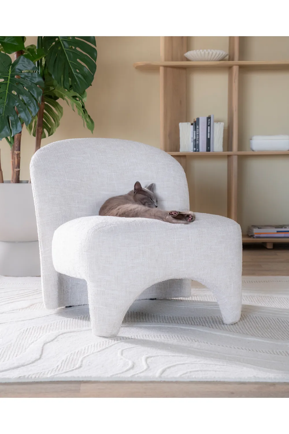 Arched Back Lounge Chair | Eleonora Owen